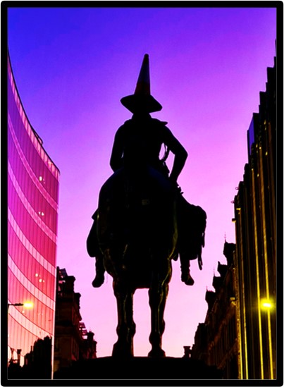 Glasgow Icons Eco-Metal Pin Badges (Set of Five) - Image 3