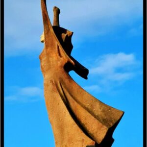 La Pasionaria Eco-Metal Pin Badge (4cm by 3cm)